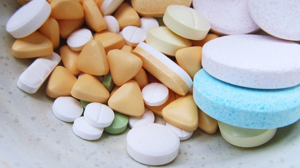 entdecken sie natürliche heilmittel für gesundheit und wohlbefinden. erfahren sie mehr über wirksame hausmittel, kräuter und alternative therapien für eine sanfte heilung ohne chemie.